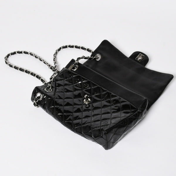 Very Good Condition CHANEL Chanel Matelasse Upside Down Chain Shoulder Bag No. 12 Coco Mark Patent Leather Black Used 4a009343