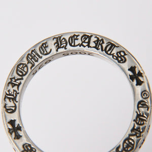 Like new CHROME HEARTS 3mm SPACER HONG KONG 3mm spacer ring Hong Kong limited Weight approx. 5.11g Size 13 Used 4a009372