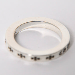 Like new CHROME HEARTS 3mm SPACER HONG KONG 3mm spacer ring Hong Kong limited Weight approx. 5.11g Size 13 Used 4a009372