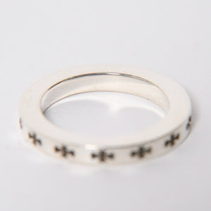 Like new CHROME HEARTS 3mm SPACER HONG KONG 3mm spacer ring Hong Kong limited Weight approx. 5.11g Size 13 Used 4a009372