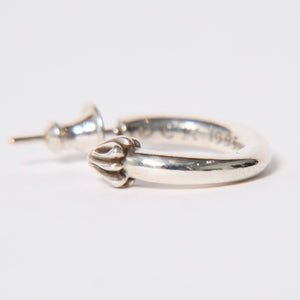 Very good condition CHROME HEARTS HOOP PLAIN Plain hoop earrings Weight approx. 3.61g 1995/.925 stamp Silver 925 One ear Used 4a009373