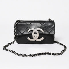 極美品 CHANEL シャネル ワイルドステッチ ミニチェーンショルダーバッグ 9番台 ココマーク ラムスキン ブラック シルバー金具 中古 4a009388