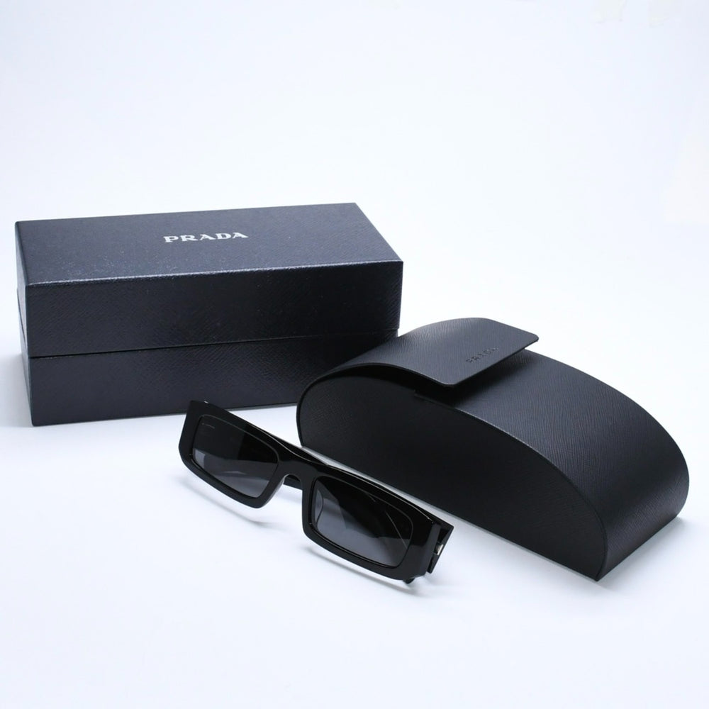 新品同様品 PRADA プラダ サングラス アイウェア SPR D09-D サイズ54□20 145 ブラック アセテート 中古 4a009818
