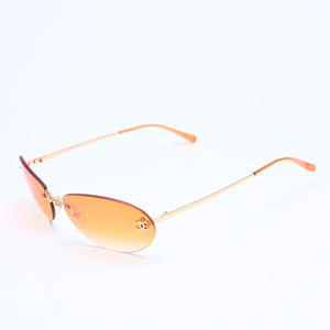 CHANEL rimless sunglasses with side Coco mark, orange lenses, and gold hardware, model number 4013 c.125/56, size 59.◻16 130 Excellent condition Used 4a010063