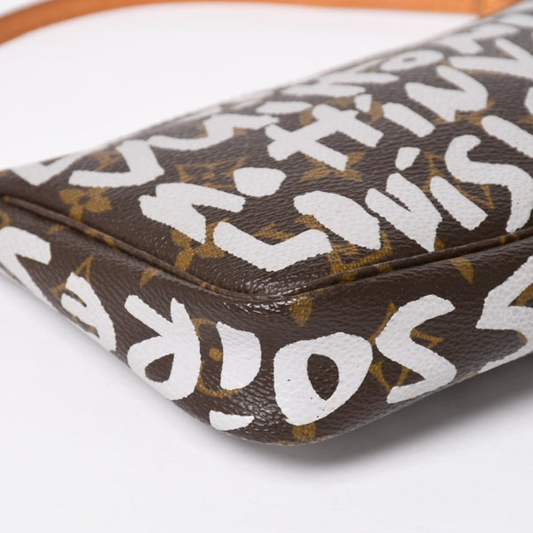 Very Good Condition LOUIS VUITTON Pochette Accessories Accessor Pouch M92192 Monogram Graffiti Used 4a009265