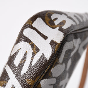 Very Good Condition LOUIS VUITTON Pochette Accessories Accessor Pouch M92192 Monogram Graffiti Used 4a009265