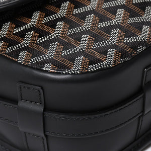 Very good condition GOYARD Belvedere MM bag shoulder bag BELVE3MMLTY02CG02P black silver metal fittings used 4a009592
