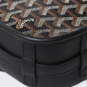 Like new GOYARD Cup Vert PM Crossbody Bag Shoulder Bag PVC Leather Black Silver Hardware Used 4a009772