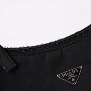 PRADA プラダ ホーボー ハンドバッグ MV515 トライアングルロゴ 三角ロゴプレート ナイロン ブラック 美品 中古 4a009691