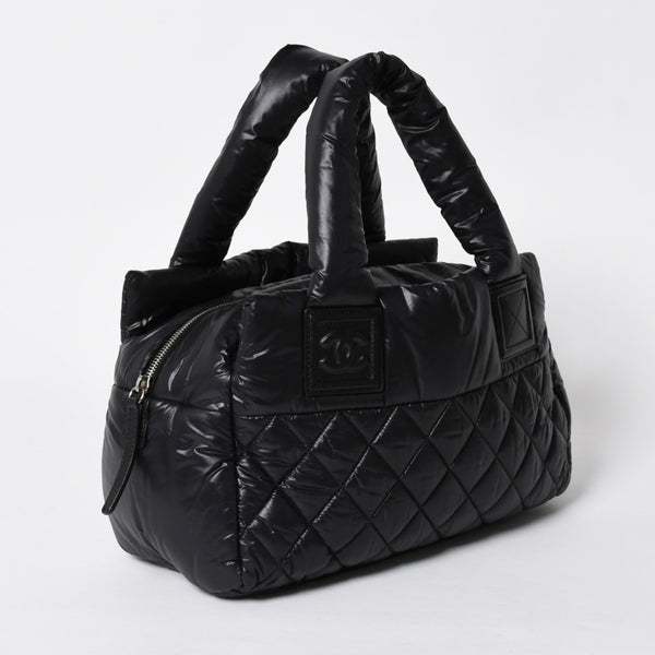 新品同様品 CHANEL シャネル コココクーン キルティング ハンドバッグ ミニ ボストンバッグ16番台 A48619 ブラック ナイロン 中古 4a010050