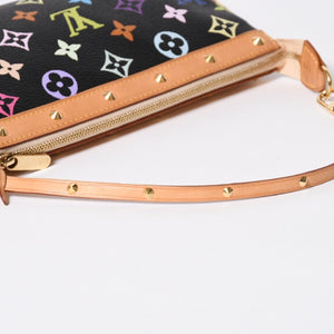新品同様 LOUIS VUITTON ルイヴィトン ポシェットアクセソワール アクセサリーポーチ M92648 モノグラム マルチカラー ブラック 中古 4a009606