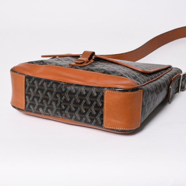 GOYARD ゴヤール グランブルー メッセンジャーバッグ GOS020072 ブラウン PVC レザー シルバー金具 美品 中古 4a009621