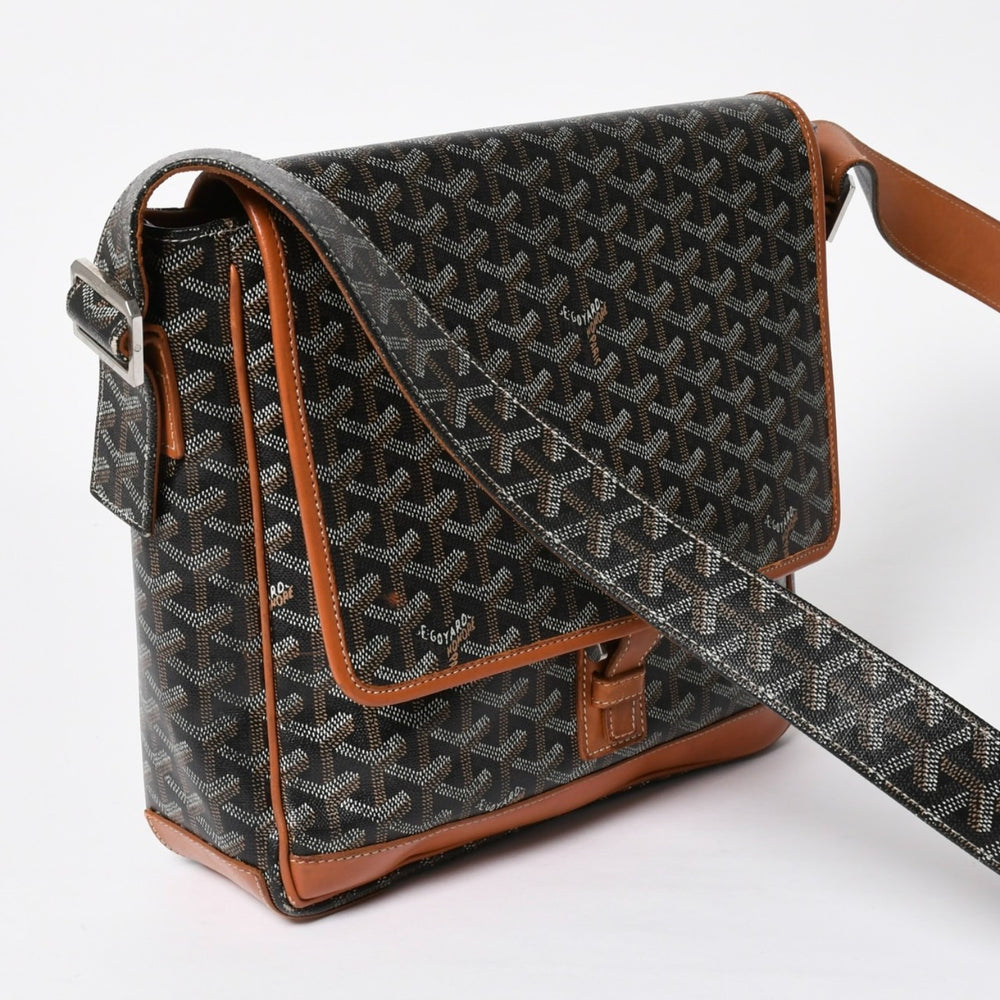 GOYARD Granblue Messenger Bag GOS020072 Brown PVC Leather Silver Hardware Good Condition Used 4a009621