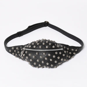 極美品 CHROME HEARTS クロムハーツ スナットパック ピラミッド クロスボールスタッズ ボディバッグ ダガージップ レザー ブラック 中古 4a009368