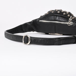 極美品 CHROME HEARTS クロムハーツ スナットパック ピラミッド クロスボールスタッズ ボディバッグ ダガージップ レザー ブラック 中古 4a009368