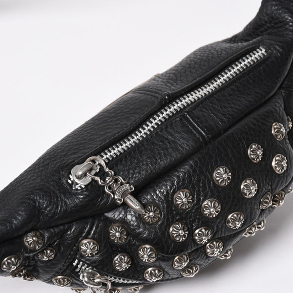 極美品 CHROME HEARTS クロムハーツ スナットパック ピラミッド クロスボールスタッズ ボディバッグ ダガージップ レザー ブラック 中古 4a009368