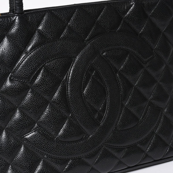 Very good condition CHANEL Chanel reproduction tote tote bag No. 7 here mark caviar skin black gold hardware used 4a009703