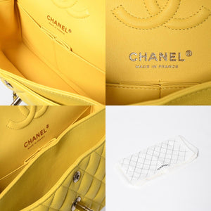 極美品 CHANEL マトラッセ Wフラップ チェーンショルダー キャビアスキン ランダム 23cm ショルダーバッグ イエロー ゴールド金具 中古 4a009595