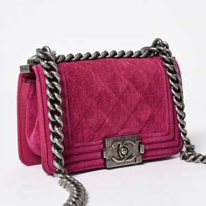 極美品 CHANEL シャネル ボーイシャネル マトラッセ ミニショルダーバッグ 17番台 ベルベット ローズレッド ガンメタリック金具 中古 4a009701