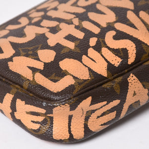 Very good condition LOUIS VUITTON Pochette accessory M92192 Monogram graffiti brown orange gold hardware used 4a009783