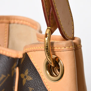 極美品 LOUIS VUITTON ルイヴィトン ガリエラPM モノグラム ハンドバッグ ホワイト M56382 PVC レザー 中古 4a009777