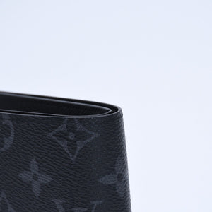 新品未使用品 LOUIS VUITTON ルイヴィトン 財布 二つ折り財布 モノグラム・エクリプス ポルトフォイユ・マルコ M62545 ブラック 中古 4a009759
