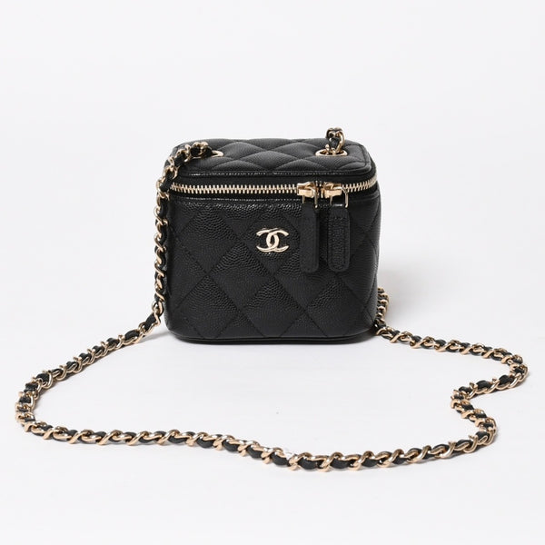 Like new CHANEL Chanel Matelasse Mini Chain Shoulder Bag No. 29 Caviar Skin Black Gold Hardware Used 4a009767