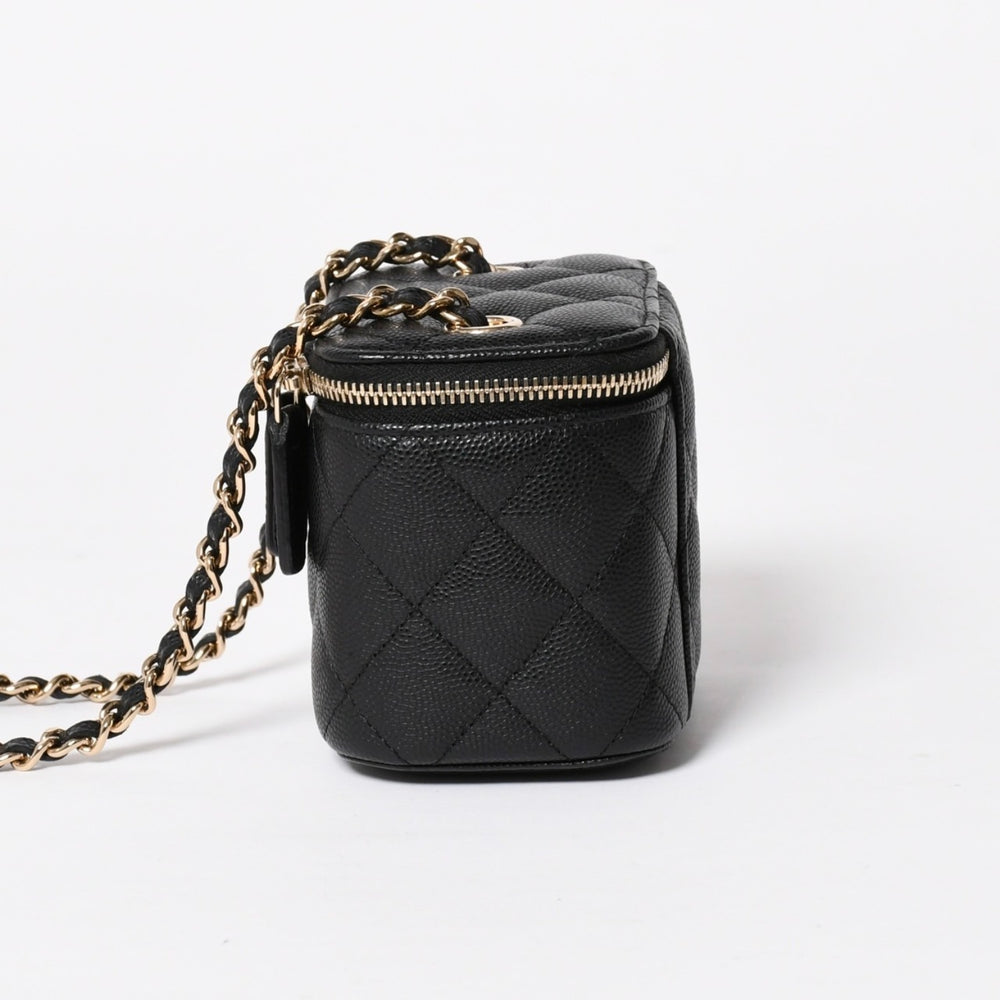 Like new CHANEL Chanel Matelasse Mini Chain Shoulder Bag No. 29 Caviar Skin Black Gold Hardware Used 4a009767