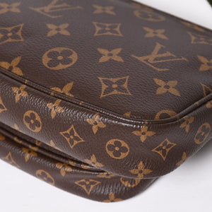 Very Good Condition LOUIS VUITTON Multi Pochette Accessoire Shoulder Bag Brown Gold Hardware M44813 Used 4a009778