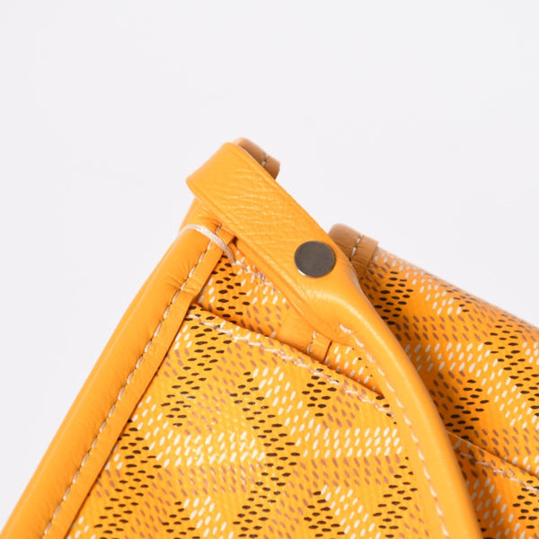 Very good condition GOYARD Plume Chain Wallet Wallet Shoulder Bag Leather PVC Yellow Silver Hardware Used 4a009771