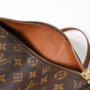 Very Good Condition LOUIS VUITTON Papillon 26 Handbag M51366 Monogram Brown Leather Gold Hardware Old Model Used 4a009756