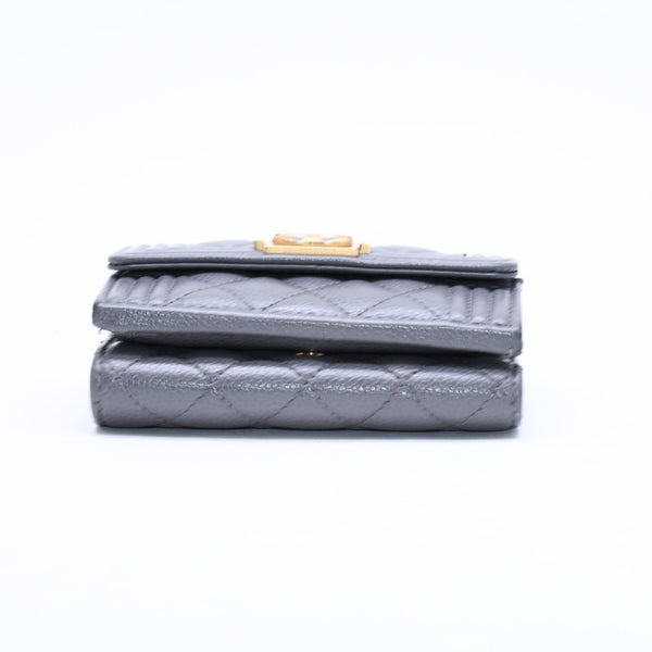CHANEL シャネル ボーイシャネル スモールフラップ ウォレット 三つ折り 財布 グレー ゴールド金具 ランダム番台 美品 中古 4a009996