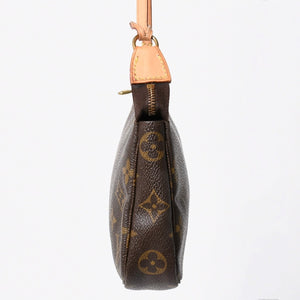 Very Good Condition LOUIS VUITTON Pochette Accessory Pouch M51980 Monogram Brown Used 4a009784