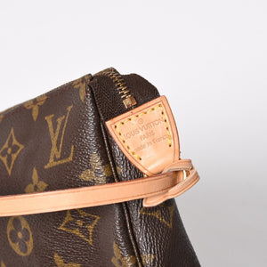 Very Good Condition LOUIS VUITTON Pochette Accessory Pouch M51980 Monogram Brown Used 4a009784