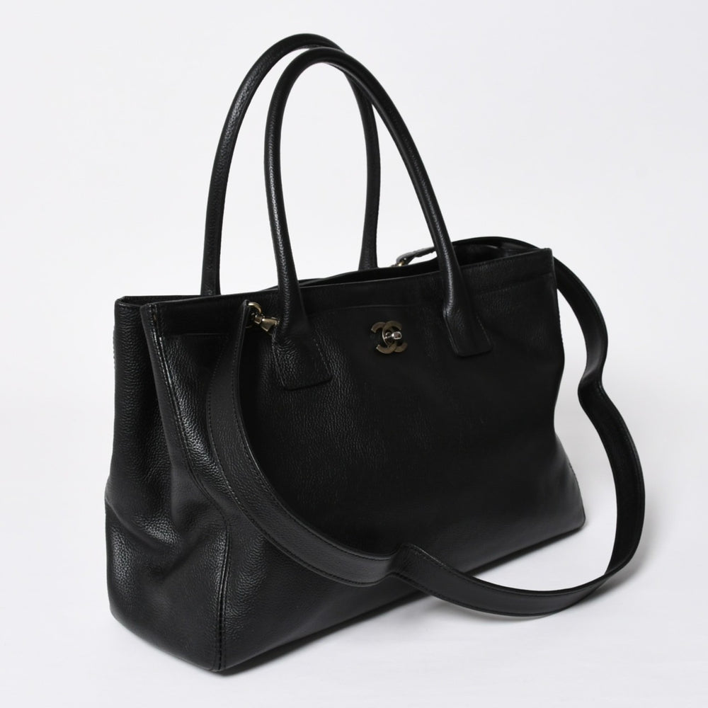CHANEL Executive Medium Tote Bag No. 6 Coco Mark Caviar Skin Black Good Used 4a009757