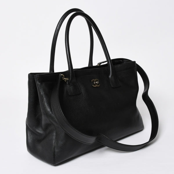 CHANEL Executive Medium Tote Bag No. 6 Coco Mark Caviar Skin Black Good Used 4a009757