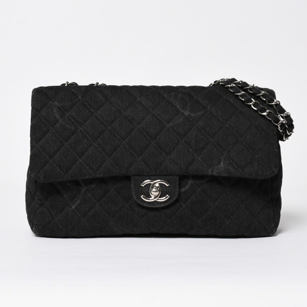 極美品 CHANEL シャネル デカマトラッセ30 Sフラップ Wチェーンショルダーバッグ 30番台 ココマーク デニム ブラック 中古 4a009776