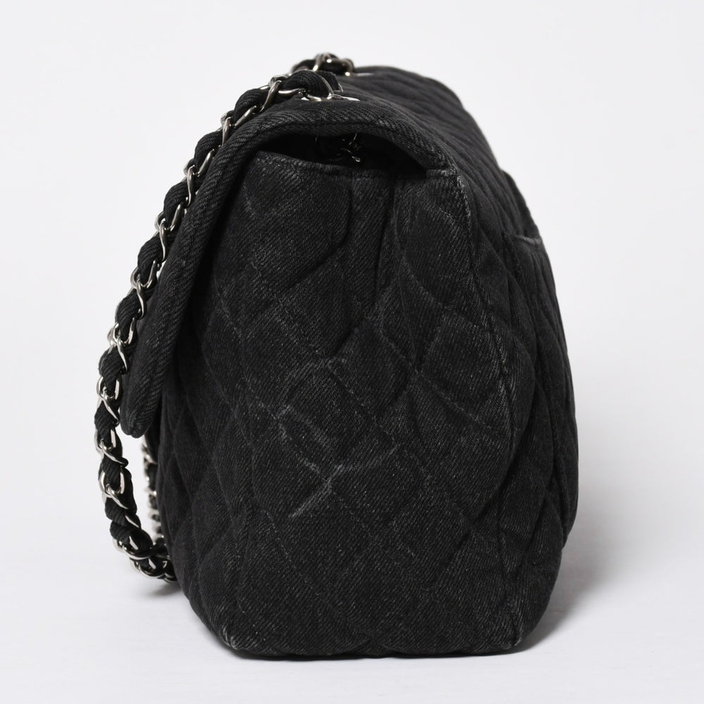 Very Good Condition CHANEL CHANEL Deca Matelasse 30 S Flap W Chain Shoulder Bag 30s Coco Mark Denim Black Used 4a009776
