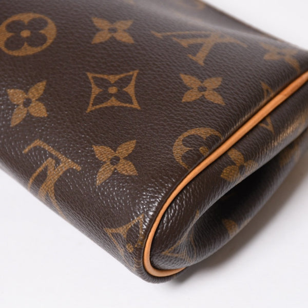 極美品 LOUIS VUITTON ルイヴィトン ポシェット エヴァ モノグラム M95567 ブラウン ゴールド金具 中古 4a009733
