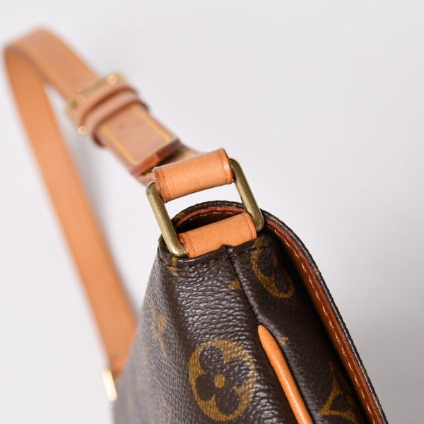 Very good condition LOUIS VUITTON Musette Tango shoulder bag M51257 Monogram canvas SP0091 Brown Gold hardware Used 4a009748