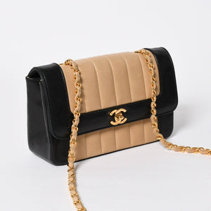 極美品 CHANEL シャネル マドモアゼル Sフラップ Sチェーンショルダーバッグ 2番台 ココマーク ラムスキン ゴールド金具 中古 4a010015