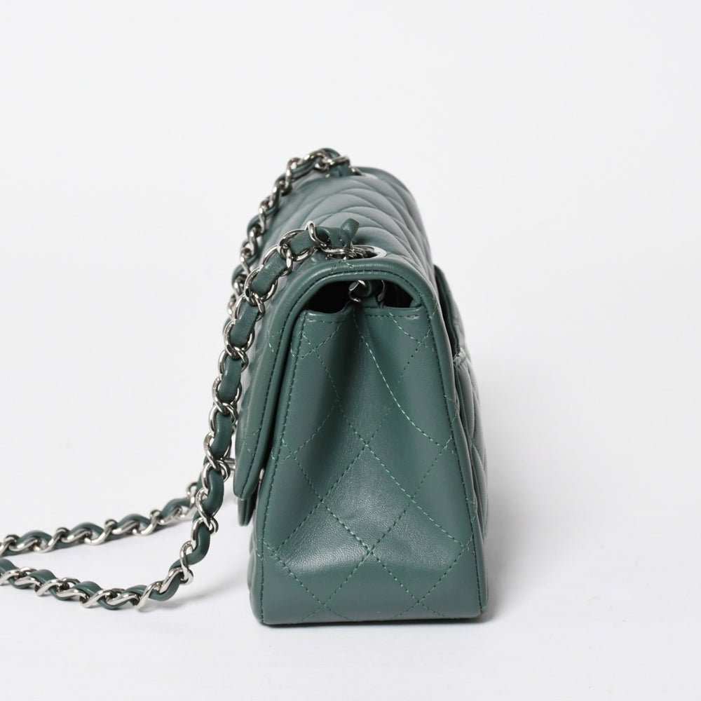 Very Good Condition CHANEL Mini Matelasse 16 S Flap S Chain Shoulder Bag 26th Series Coco Mark Lambskin Green Used 4a009593