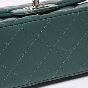 極美品 CHANEL シャネル ミニマトラッセ 16 Sフラップ Sチェーンショルダーバッグ 26番台 ココマーク ラムスキン グリーン 中古 4a009593