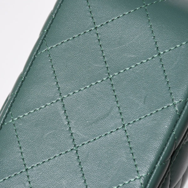 極美品 CHANEL シャネル ミニマトラッセ 16 Sフラップ Sチェーンショルダーバッグ 26番台 ココマーク ラムスキン グリーン 中古 4a009593