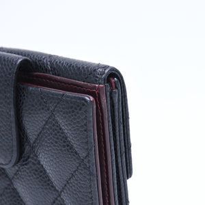 極美品 CHANEL シャネル マトラッセ クラシック スモール フラップ ウォレット A48980 19番台 ブラック キャビアスキン ゴールド金具 中古 4a010041