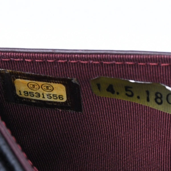 極美品 CHANEL シャネル マトラッセ クラシック スモール フラップ ウォレット A48980 19番台 ブラック キャビアスキン ゴールド金具 中古 4a010041
