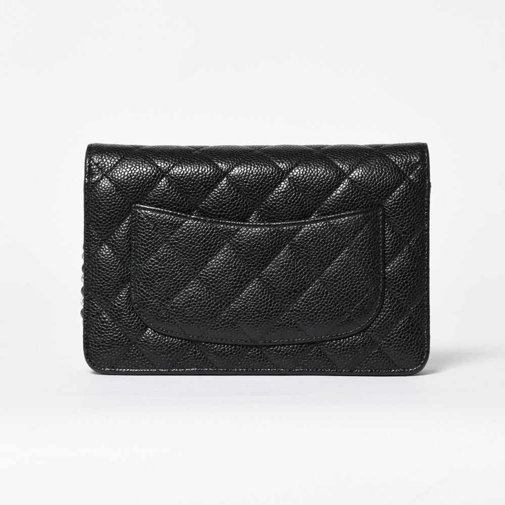 極美品 CHANEL シャネル チェーンウォレット 長財布 AP0250 21番台 ココマーク キャビアスキン ブラック シルバー金具 中古 4a010040