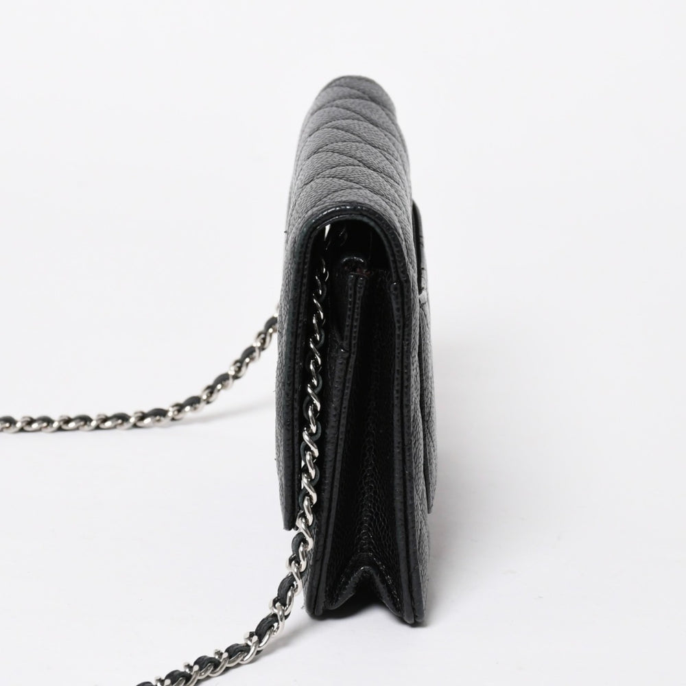 極美品 CHANEL シャネル チェーンウォレット 長財布 AP0250 21番台 ココマーク キャビアスキン ブラック シルバー金具 中古 4a010040