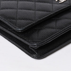 Very Good Condition CHANEL Chain Wallet Long Wallet AP0250 21st Series Coco Mark Caviar Skin Black Silver Hardware Used 4a010040