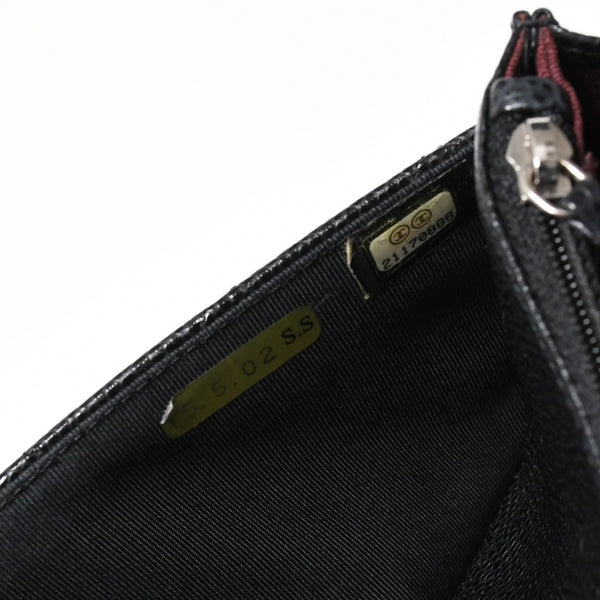 Very Good Condition CHANEL Chain Wallet Long Wallet AP0250 21st Series Coco Mark Caviar Skin Black Silver Hardware Used 4a010040